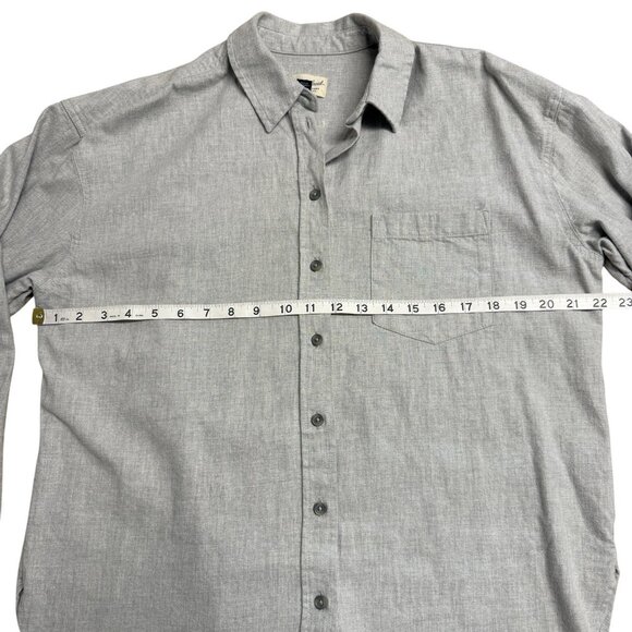 UNIVERSAL THREAD FLANNEL SHIRT OVERSIZED BUTTON UP SIZE S GRAY NEUTRAL FALL NWT - Picture 5 of 6